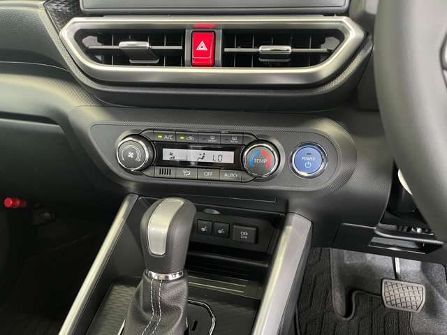 ダイハツ ロッキー １．２ プレミアム Ｇ ＨＥＶ R7年 (東北) 99