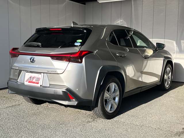 レクサス ＵＸ２５０ｈ ２５０Ｈ バージョンＣ ４ＷＤ R1年 (東北) 99