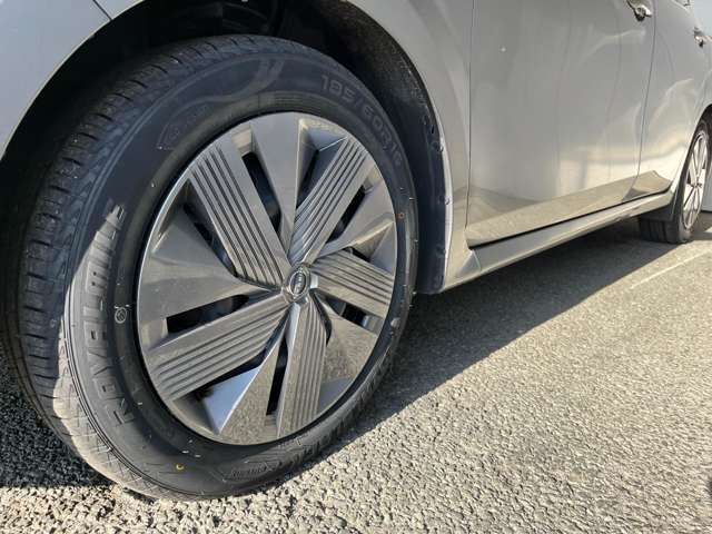 日産 ノート １．２ Ｘ ＦＯＵＲ ４ＷＤ R6年 (東北) 99