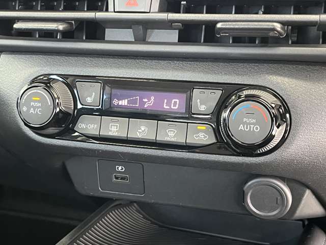 日産 ノート １．２ Ｘ ＦＯＵＲ ４ＷＤ R6年 (東北) 99
