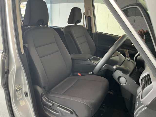 日産 セレナ ２．０ Ｘ ＶセレクションＩＩ ４ＷＤ R1年 (東北) 99
