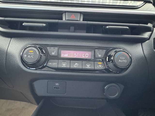 日産 ノート １．２ Ｘ ＦＯＵＲ ４ＷＤ R3年 (東北) 99