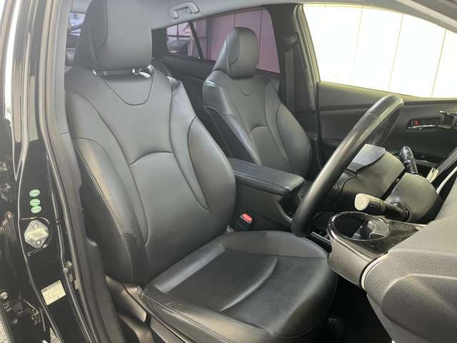 トヨタ プリウス １．８ Ｓ ツーリングセレクション H28年 (東北) 99