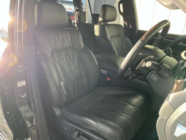 レクサス ＬＸ５７０ ５７０ ブラック シークエンス ４ＷＤ R1年 (東北) 99