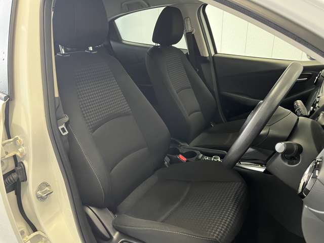 マツダ デミオ １．５ １５Ｓ ４ＷＤ H30年 (東北) 99