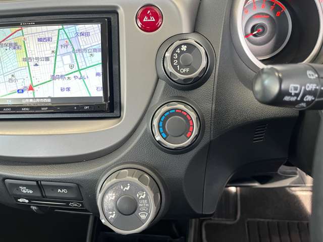 ホンダ フィット １．３ Ｇ H22年 (東北) 99