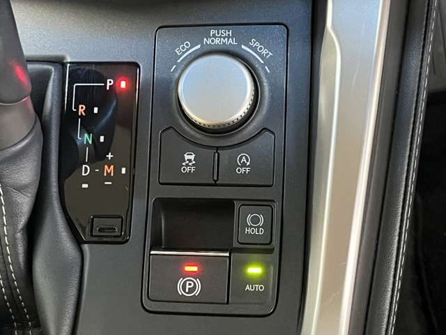 レクサス ＮＸ２００ｔ Ｉパッケージ H26年 (東北) 99
