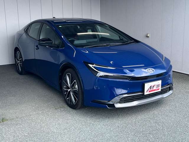 トヨタ プリウス ２．０ Ｚ Ｅ－ＦＯＵＲ ４ＷＤ R5年 (東北) 99
