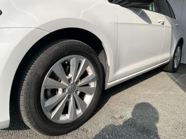 フォルクスワーゲン ゴルフ ＴＳＩ　コンフォートライン H28年 (東北) 99