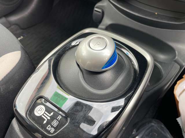 日産 ノート １．２ Ｅ－ＰＯＷＥＲ Ｘ H29年 (東北) 99