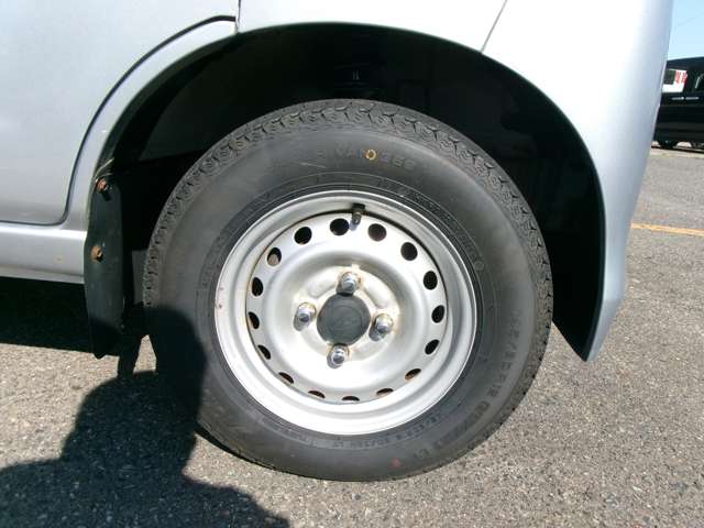 ダイハツ ハイゼットカーゴ ６６０ デラックス ハイルーフ ４ＷＤ H22年 (東北) 99