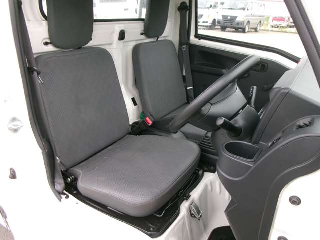 ダイハツ ハイゼットトラック ６６０ スタンダード ３方開 ４ＷＤ H29年 (東北) 99