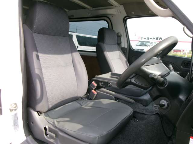日産 キャラバンバン ３．０ ＤＸ ロングボディ ディーゼルターボ ４ＷＤ H23年 (東北) 99
