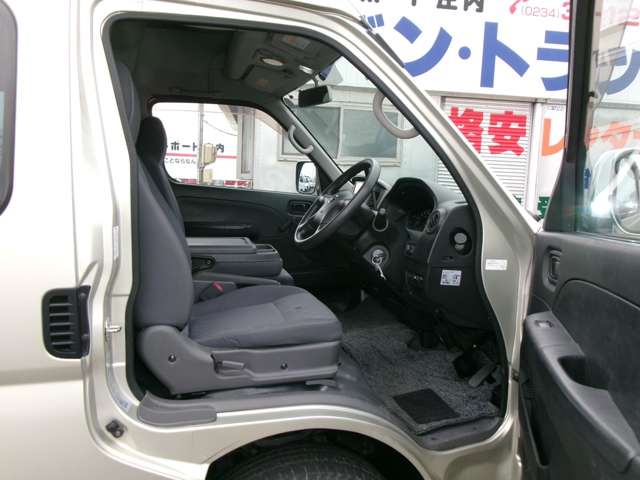 日産 キャラバンバン Ｓロング H20年 (東北) 99