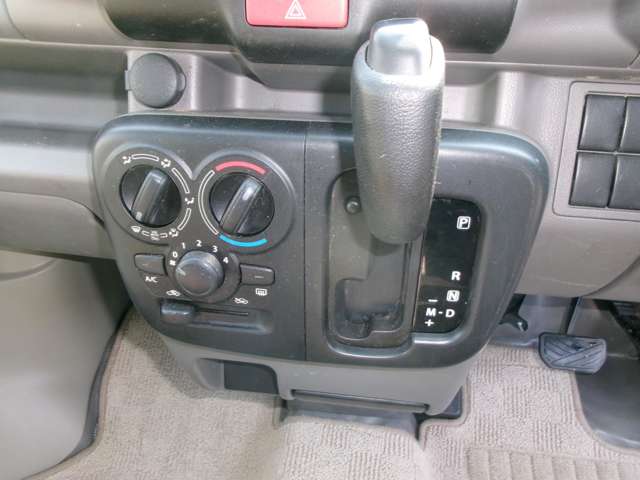 日産 ＮＶ１００クリッパー ６６０ ＤＸ ＧＬパッケージ ハイルーフ ５ＡＧＳ車 ４ＷＤ H29年 (東北) 99