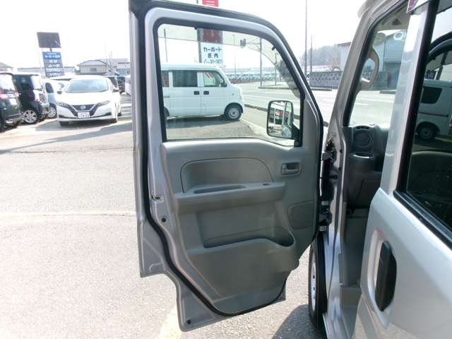 日産 ＮＶ１００クリッパー ６６０ ＤＸ ＧＬパッケージ ハイルーフ ５ＡＧＳ車 ４ＷＤ H29年 (東北) 99
