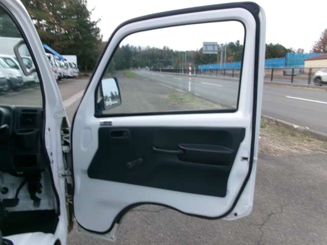 スズキ キャリイトラック ６６０ ＫＣエアコン・パワステ ３方開 ４ＷＤ H26年 (東北) 99