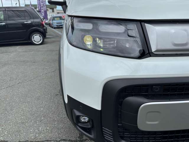 ホンダ フリード　ハイブリッド １．５ Ｅ：ＨＥＶ クロスター ４ＷＤ R8年 (東北) 99