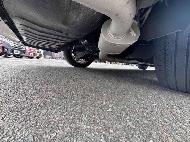 日産 エルグランド ３．５ ３５０ハイウェイスター ４ＷＤ H28年 (東北) 99