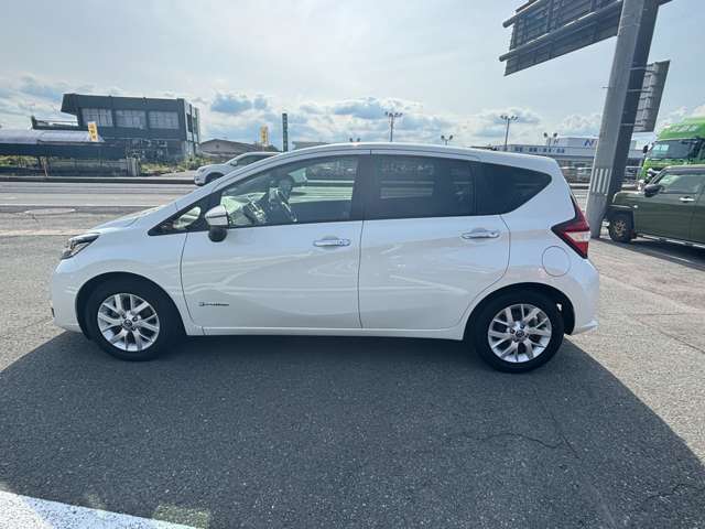 日産 ノート １．２ Ｅ－ＰＯＷＥＲ メダリスト ＦＯＵＲ ４ＷＤ R1年 (東北) 99