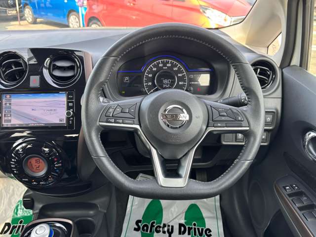 日産 ノート １．２ Ｅ－ＰＯＷＥＲ メダリスト ＦＯＵＲ ４ＷＤ R1年 (東北) 99