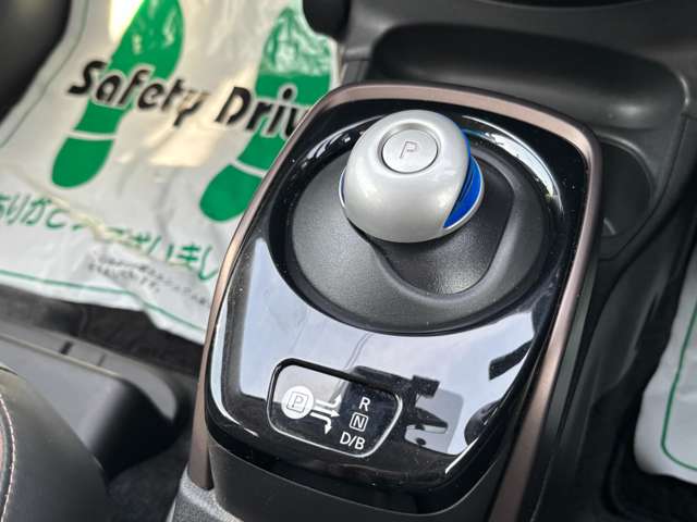 日産 ノート １．２ Ｅ－ＰＯＷＥＲ メダリスト ＦＯＵＲ ４ＷＤ R1年 (東北) 99
