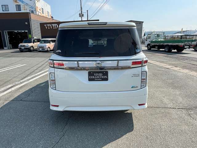 日産 エルグランド ２．５ ２５０ハイウェイスター アーバンクロム ４ＷＤ H25年 (東北) 99