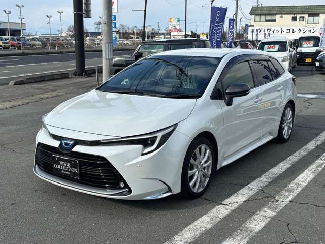 トヨタ カローラ　ツーリング　ハイブリッド １．８ ハイブリッド ＷＸＢ Ｅ－ＦＯＵＲ ４ＷＤ R5年 (東北) 99