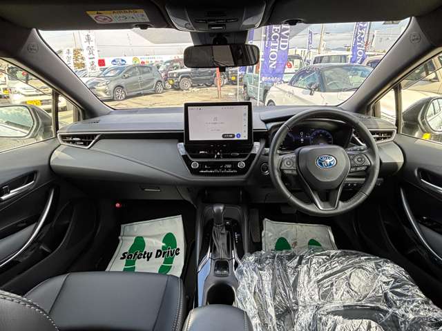 トヨタ カローラ　ツーリング　ハイブリッド １．８ ハイブリッド ＷＸＢ Ｅ－ＦＯＵＲ ４ＷＤ R5年 (東北) 99