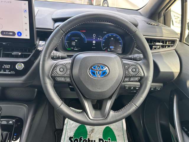 トヨタ カローラ　ツーリング　ハイブリッド １．８ ハイブリッド ＷＸＢ Ｅ－ＦＯＵＲ ４ＷＤ R5年 (東北) 99