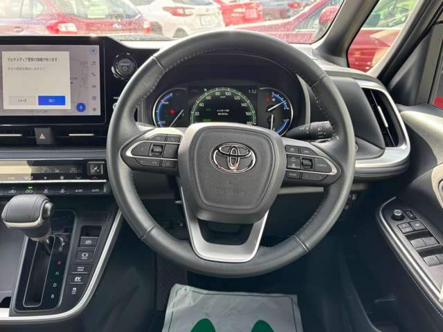 トヨタ ノア １．８ ハイブリッド Ｓ－Ｚ Ｅ－ＦＯＵＲ ４ＷＤ R6年 (東北) 99