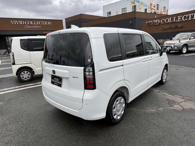 ホンダ フリード　ハイブリッド １．５ Ｅ：ＨＥＶ エアー ４ＷＤ R7年 (東北) 99