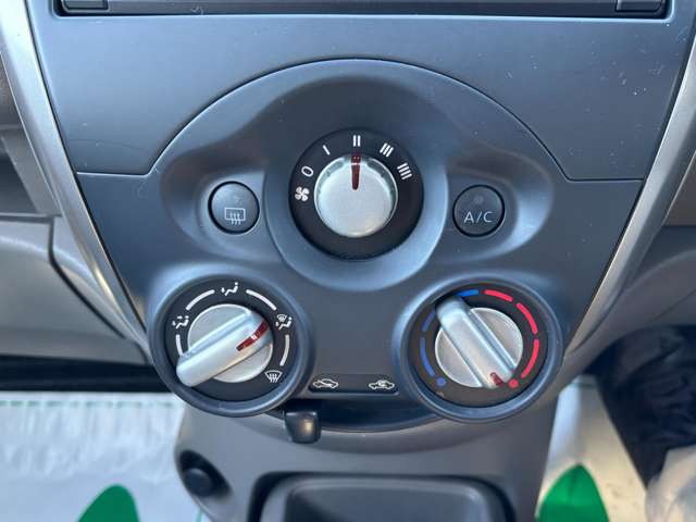 日産 マーチ １．２ Ｘ ＦＯＵＲ Ｖセレクション ４ＷＤ H28年 (東北) 99