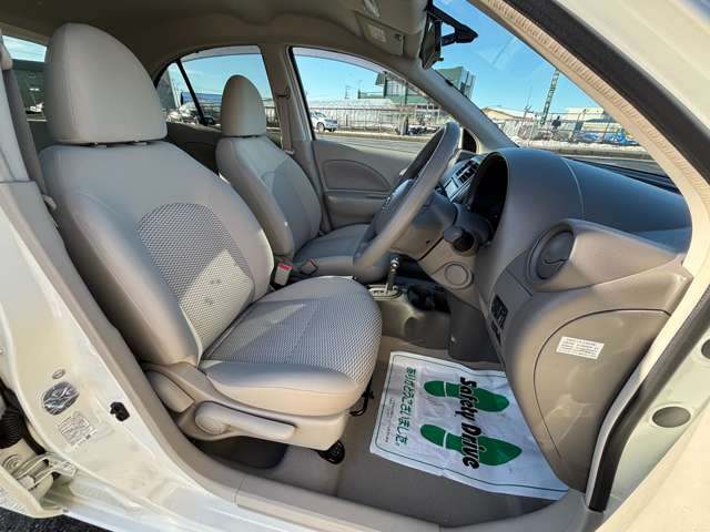 日産 マーチ １．２ Ｘ ＦＯＵＲ Ｖセレクション ４ＷＤ H28年 (東北) 99
