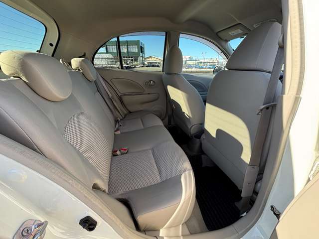 日産 マーチ １．２ Ｘ ＦＯＵＲ Ｖセレクション ４ＷＤ H28年 (東北) 99