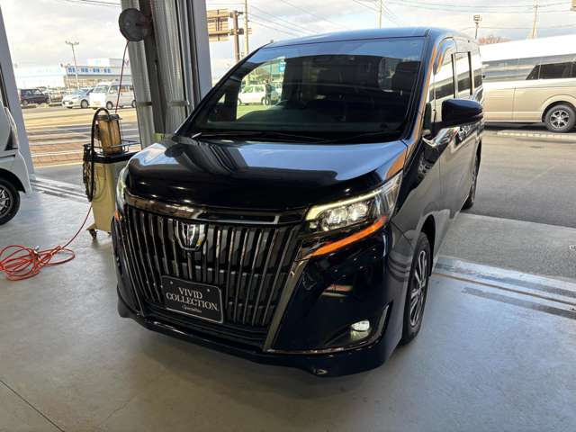トヨタ エスクァイア ２．０ ＧＩ プレミアムパッケージ ブラックテーラード ４ＷＤ R1年 (東北) 99
