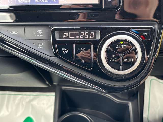 トヨタ アクア １．５ Ｓ スタイルブラック R2年 (東北) 99