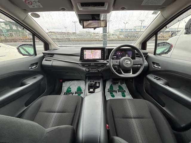 日産 ノート １．２ Ｘ ＦＯＵＲ ４ＷＤ R4年 (東北) 99