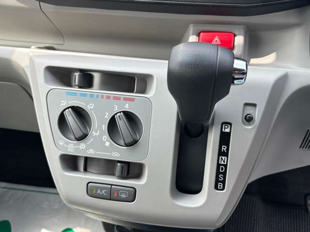 トヨタ ピクシス　エポック ６６０ Ｘ ＳＡＩＩＩ H29年 (東北) 99
