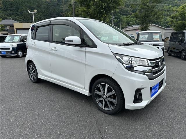 日産 デイズ ６６０ ハイウェイスターＧ R1年 (中国) 99