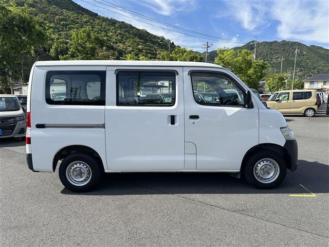 トヨタ ライトエースバン １．５ ＤＸ H27年 (中国) 99