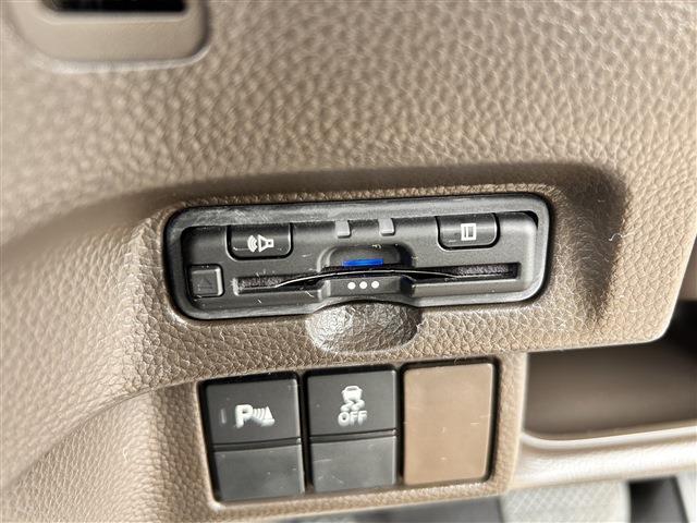 ホンダ Ｎ　ＢＯＸ ６６０ Ｌ R3年 (中国) 99