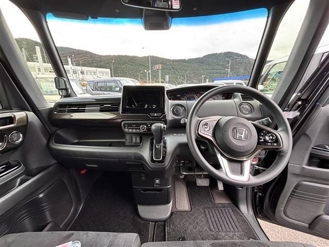 ホンダ Ｎ　ＢＯＸ カスタム ６６０ Ｇ Ｌ ホンダセンシング H30年 (中国) 99