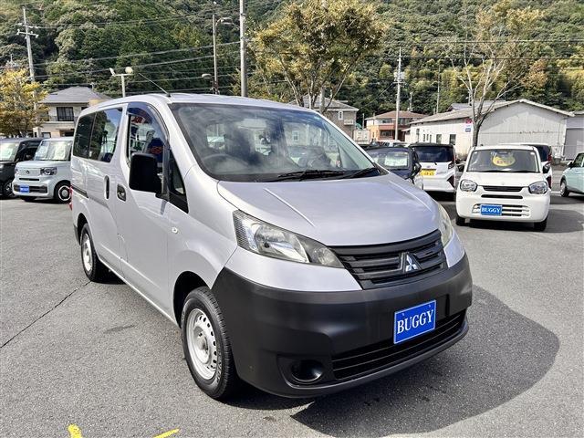 三菱 デリカバン １．６ ＤＸ H25年 (中国) 99