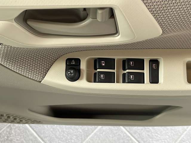 ダイハツ ムーヴ ６６０ Ｌ H29年 (近畿) 99