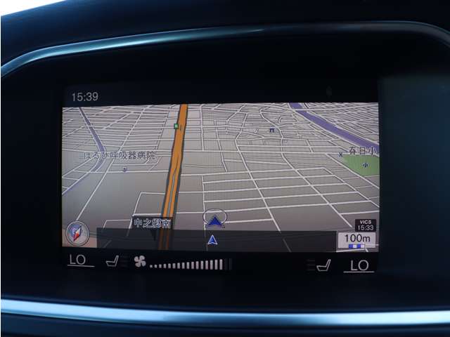 ボルボ Ｖ４０ Ｔ３　インスクリプション H29年 (東海) 99