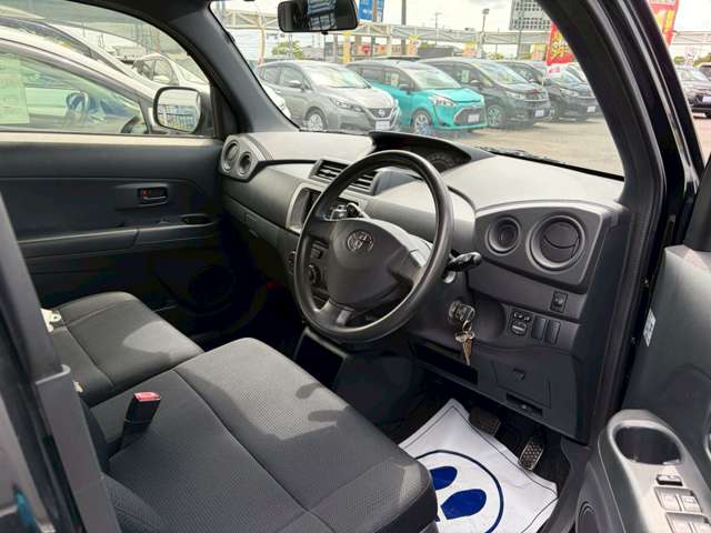 トヨタ ｂＢ １．３ Ｓ H25年 (関東) 99