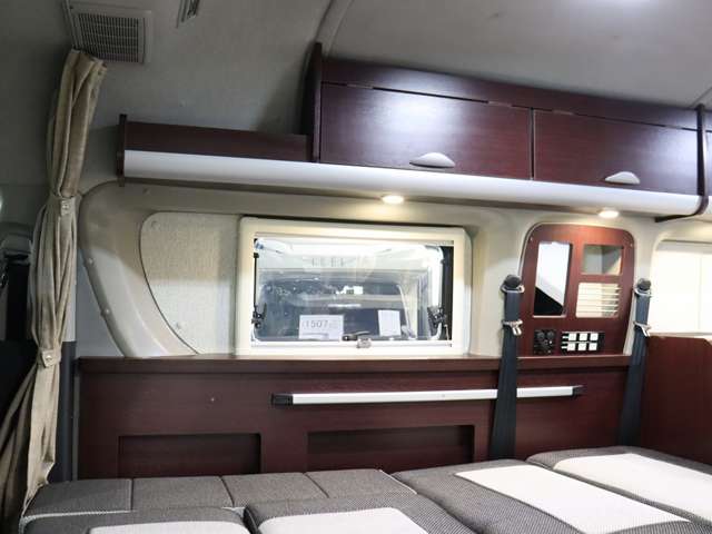 トヨタ ハイエースバン キャンピング R6年 (北海道) 99