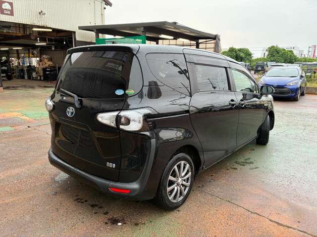 トヨタ シエンタ　ハイブリッド ハイブリッド １．５ Ｇ H27年 (甲信越・北陸) 99