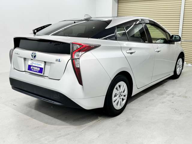 トヨタ プリウス １．８ Ｓ H28年 (近畿) 99
